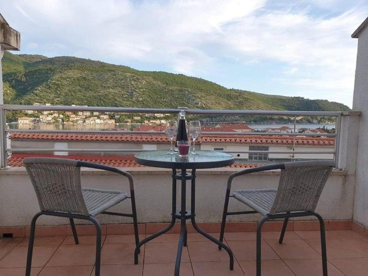 Apartment Majer Mokošica Kültér fotó